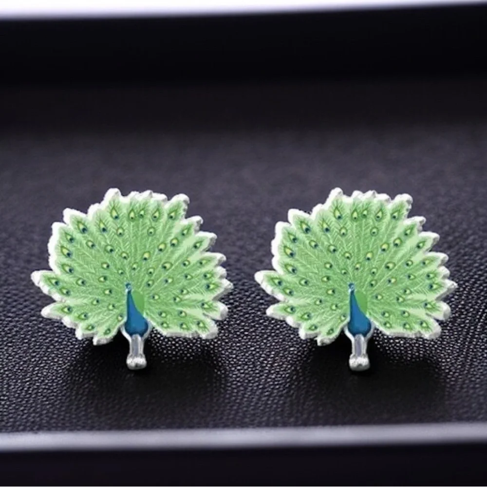 Peacock Pizzazz: Dazzling Studs for Every Style! NWT Stud Earrings I Gift 🦚